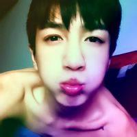 帅气男生自拍头像图片_WWW.WHOISQQ.COM