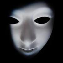 男生黑白面具男头像图片_WWW.WHOISQQ.COM