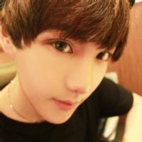 高清纯情小男生头像图片_WWW.WHOISQQ.COM