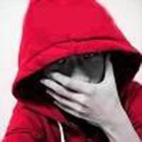 男生穿着毛衣的头像图片_WWW.WHOISQQ.COM