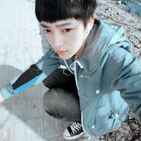 欧美牛仔衣男生头像图片_WWW.WHOISQQ.COM