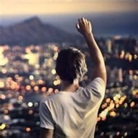 唯美男生后背头像图片_WWW.WHOISQQ.COM