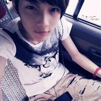 qq头像图片男生帅气谢彬彬_WWW.WHOISQQ.COM