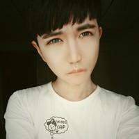 痛哭的男生头像图片_WWW.WHOISQQ.COM