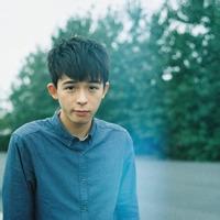 桃花运男生头像图片_WWW.WHOISQQ.COM