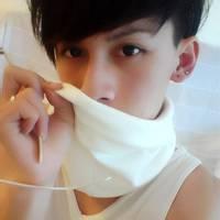 持枪男生头像图片_WWW.WHOISQQ.COM