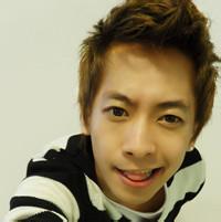 小男生霸气qq头像图片_WWW.WHOISQQ.COM