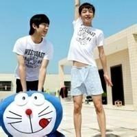 男生女生兄弟头像图片_WWW.WHOISQQ.COM
