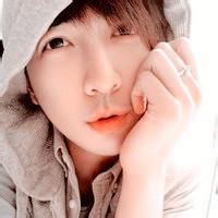 qq阿宝色纯男生头像图片_WWW.WHOISQQ.COM