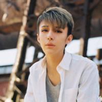 混血男生头像图片_WWW.WHOISQQ.COM