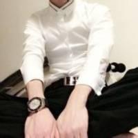 男生下半身坐着的头像图片_WWW.WHOISQQ.COM