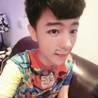 男生踩死飞头像图片_WWW.WHOISQQ.COM