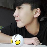 侧脸成熟头像图片男生_WWW.WHOISQQ.COM