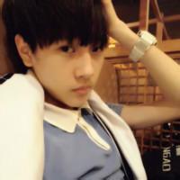 初中男生头像图片穿校服_WWW.WHOISQQ.COM