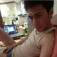 小男生一寸照头像图片_WWW.WHOISQQ.COM