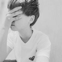 非主流男生黑白头像图片_WWW.WHOISQQ.COM