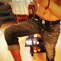 肌肉头像图片男生图片霸气_WWW.WHOISQQ.COM