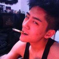 qq男生刘锌豪头像图片_WWW.WHOISQQ.COM