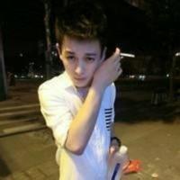 男生霸气帅气抽烟头像图片_WWW.WHOISQQ.COM