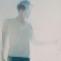 看不清脸男生头像图片_WWW.WHOISQQ.COM