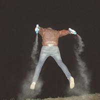 qq头像图片男生背影霸气_WWW.WHOISQQ.COM