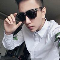qq带眼镜男生头像图片_WWW.WHOISQQ.COM