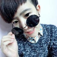 qq带眼镜男生头像图片_WWW.WHOISQQ.COM