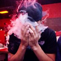 带血男生头像图片_WWW.WHOISQQ.COM