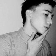qq男生颓废头像图片大全_WWW.WHOISQQ.COM