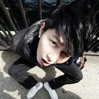 经典气质男生头像图片_WWW.WHOISQQ.COM