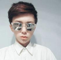 远距离头像图片男生_WWW.WHOISQQ.COM