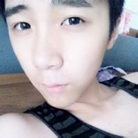 杨梅头单纯男生头像图片_WWW.WHOISQQ.COM