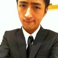 q友网男生头像图片西服_WWW.WHOISQQ.COM