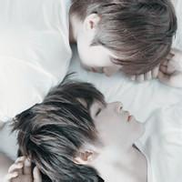 同志男生头像图片_WWW.WHOISQQ.COM