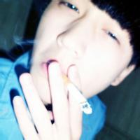 超酷超拽的男生头像图片_WWW.WHOISQQ.COM