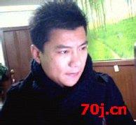 男生健身qq头像图片_WWW.WHOISQQ.COM