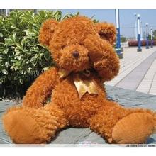 男生抱玩具头像图片_WWW.WHOISQQ.COM