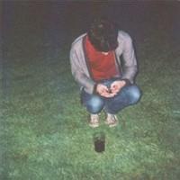 qq男生蹲着的头像图片_WWW.WHOISQQ.COM