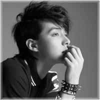 下半生男生头像图片 伤感_WWW.WHOISQQ.COM