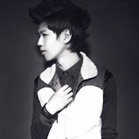 qq头像图片男生血色_WWW.WHOISQQ.COM