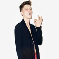 男生高大上头像图片_WWW.WHOISQQ.COM