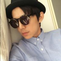 男生高大上头像图片_WWW.WHOISQQ.COM