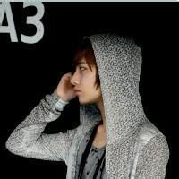 qq金牛座男生头像图片_WWW.WHOISQQ.COM