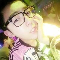 qq男生头像图片穿毛衣_WWW.WHOISQQ.COM
