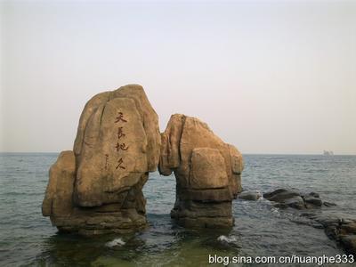 男生拥抱大海的头像图片_WWW.WHOISQQ.COM
