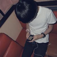 qq男生魅力头像图片_WWW.WHOISQQ.COM