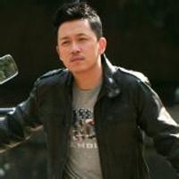 男生稳重头像图片_WWW.WHOISQQ.COM
