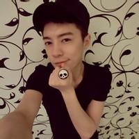 奇葩欧美男生头像图片_WWW.WHOISQQ.COM