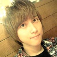 伤感男生头像图片少年轻狂_WWW.WHOISQQ.COM