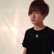 头像图片男生李宏毅_WWW.WHOISQQ.COM